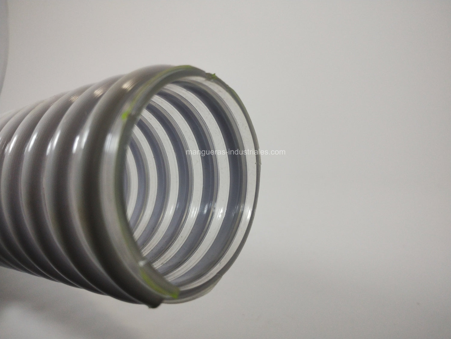 Tubería PVC para Aire Atóxico y Ventilación con Excelentes Propiedades Aislantes